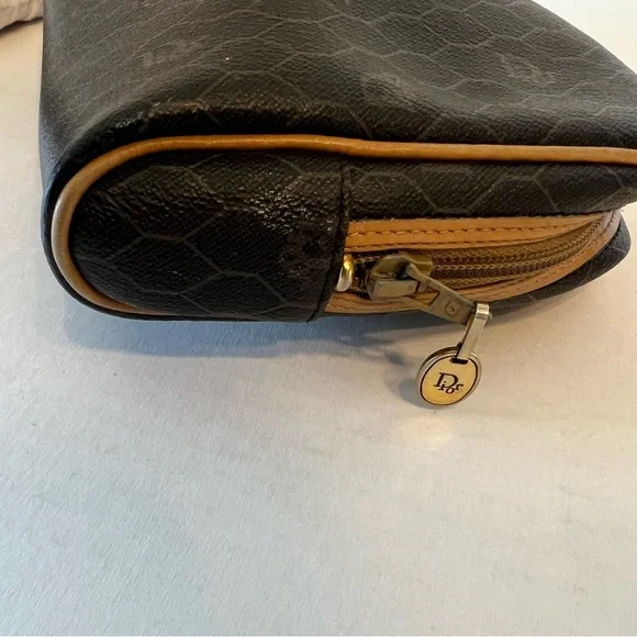 Christian Dior‎ honeycomb clutch/pouch - Picture 4 of 11